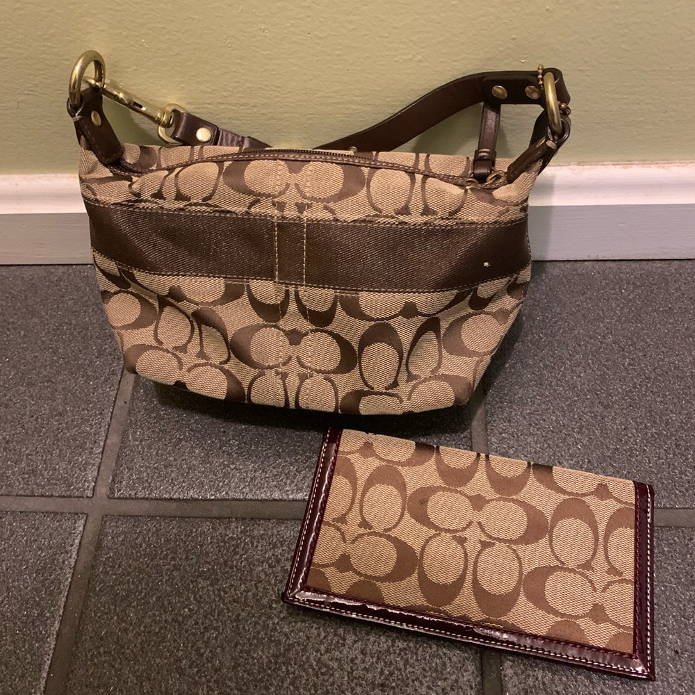 Coach Small Purse & Wallet / Check Holder SET